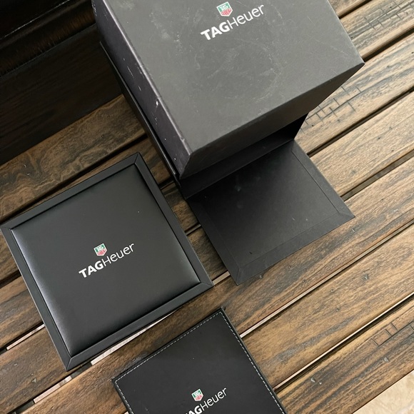 Ladies Tag Heuer diamond watch - Picture 8 of 8